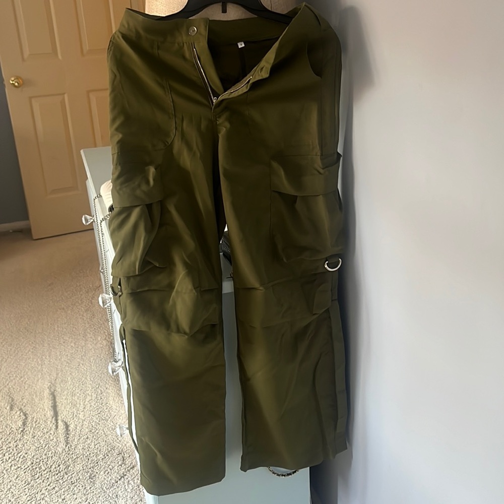 Green Cargo Pants